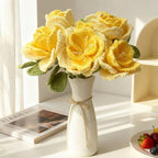 Handgefertigtes Häkelblumenarrangement Sonnenblume und Rose Schreibtischdekoration Dankeschön Lehrer Anerkennung