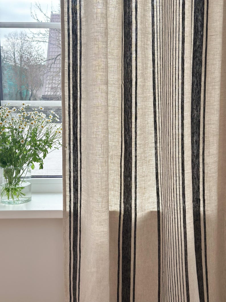 2er Set Leinenvorhänge mit Streifen, 140 cm Breite, Blau Schwarz Grün Rot Beige, Ösenband