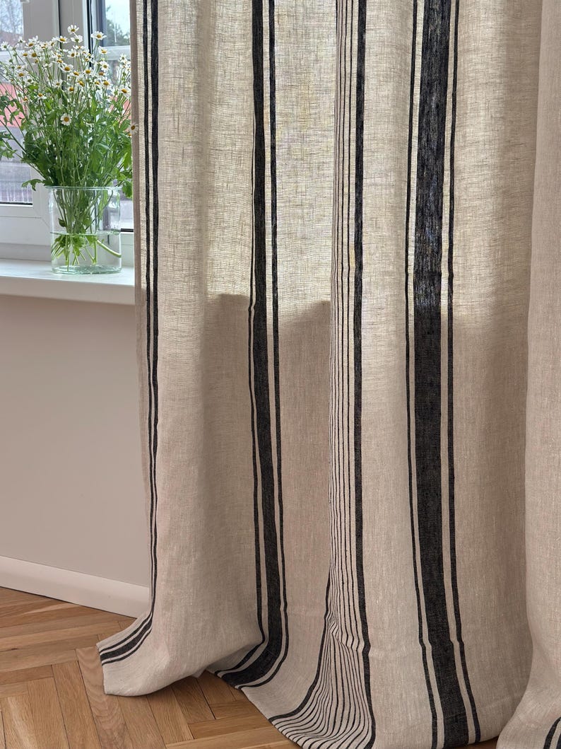 2er Set Leinenvorhänge mit Streifen, 140 cm Breite, Blau Schwarz Grün Rot Beige, Ösenband
