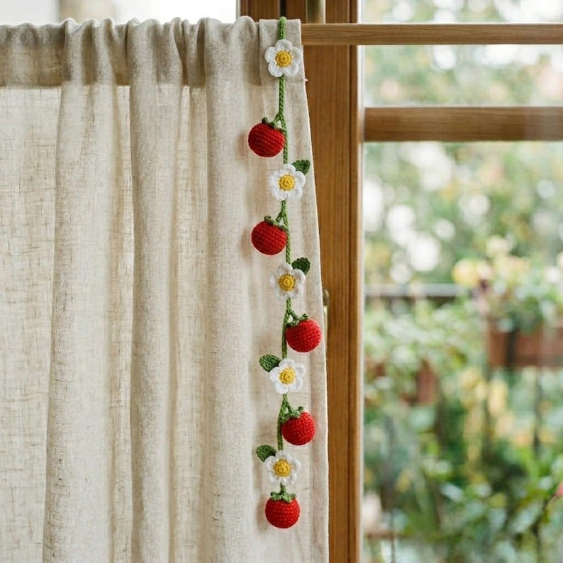 Tomate Häkelvorhang Raffhalter 6er Set - Handgefertigte Tomaten & Gänseblümchen Girlande, Cottagecore Fensterdekoration, Küchenvorhang