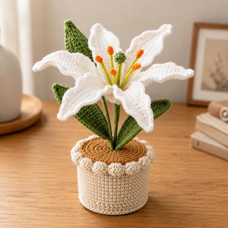 Gehäkelter Lilien-Blumentopf mit Topfblume, handgefertigt, Weiß/Rosa/Gelb/Lila/Blau