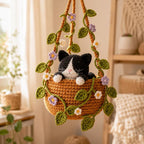 Gehäkelter Hängeblumentopf mit Katze im Calico-Stil, Wanddeko mit Katzenmotiv, handgefertigtes Geschenk für Katzenliebhaber
