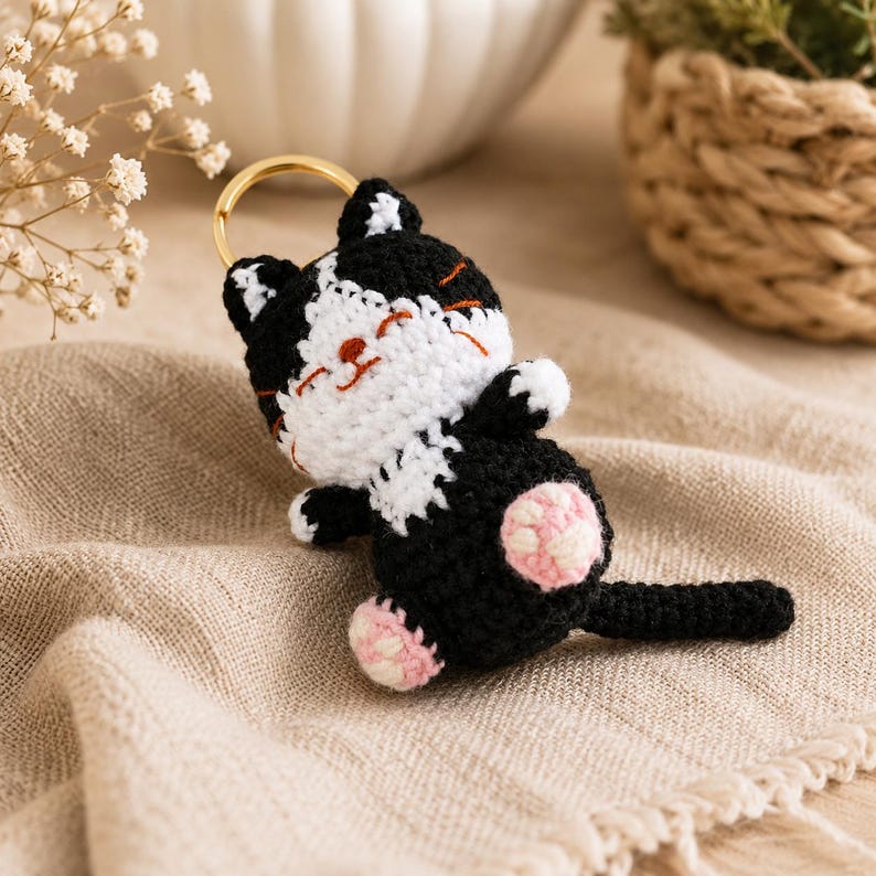 Handgehäkelter Katzen-Schlüsselanhänger, Kawaii-Katzen-Taschenanhänger für Rucksack und Tasche, 30 g