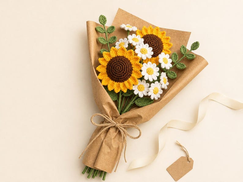 Gehäkelter Sonnenblumen- und Gänseblümchenstrauß mit Juteband, handgefertigt, Deko